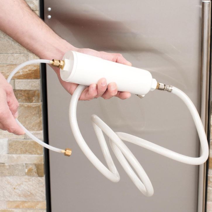 Blaze 15 in. 50 Lbs Outdoor Ice Maker with Gravity Drain, BLZ-ICEMKR-50GR